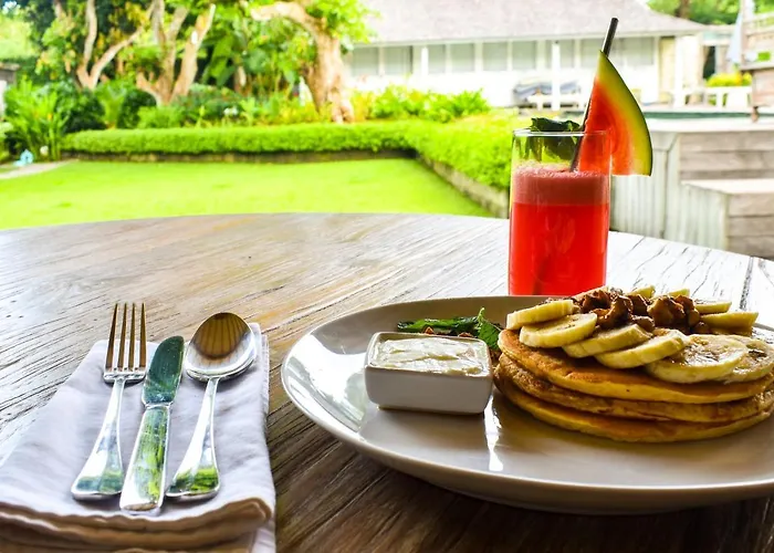 Chanteak Bali - Teak House 2 ベッド・アンド・ブレックファスト 4*