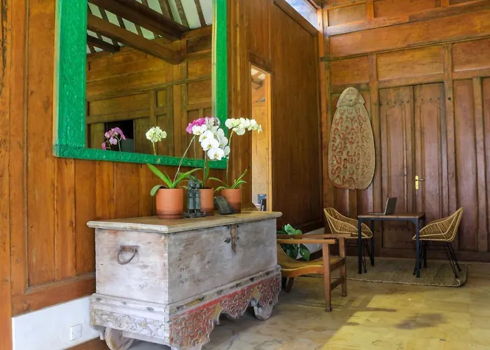 ベッド・アンド・ブレックファスト Chanteak Bali - Teak House 2 4*