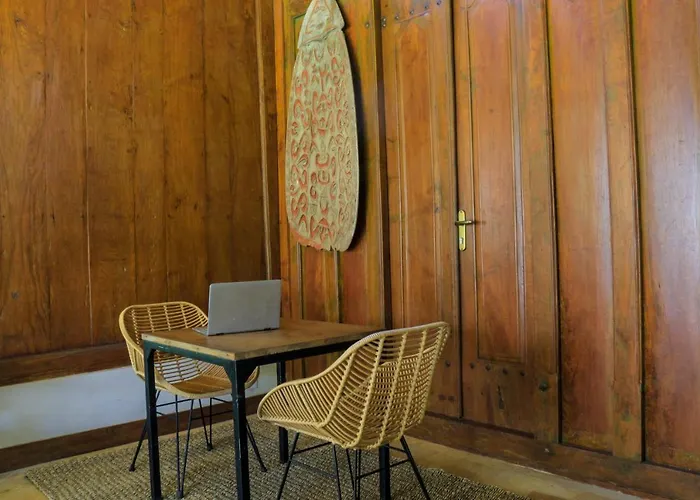 Chanteak Bali - Teak House 2 Alojamento de Acomodação e Pequeno-almoço Jimbaran