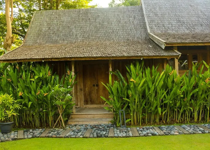 Chanteak Bali - Teak House 2 Frühstückspension 4*
