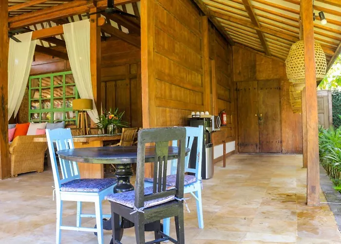 ベッド・アンド・ブレックファスト Chanteak Bali - Teak House 2 4*